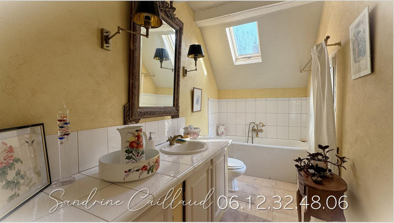 Maison - 145 m² - 6 pièces