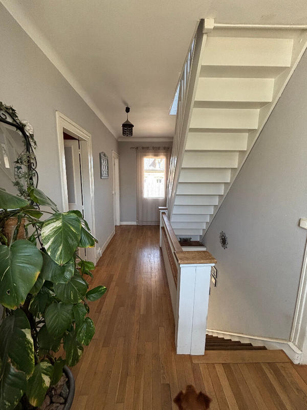 Maison - 145 m² - 7 pièces