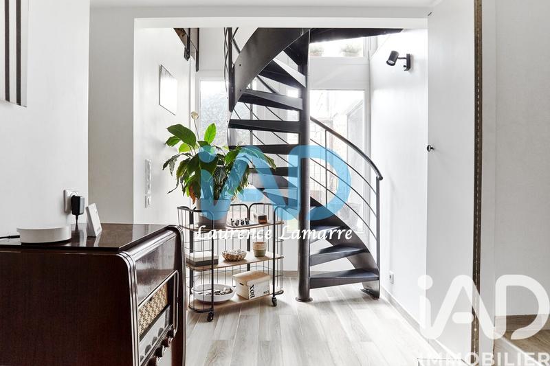 Maison - 163 m² - 7 pièces