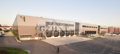 Entrepôt - 4 082 m²