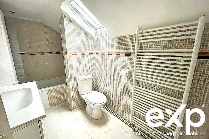 Maison ancienne - 100 m² - 5 pièces