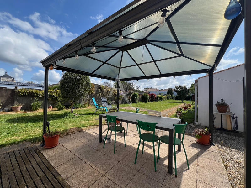 Maison - 100 m² - 4 pièces