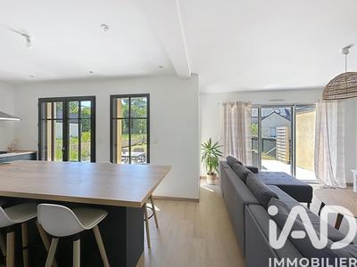 Maison - 101 m² - 4 pièces