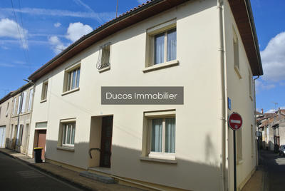 Maison - 180 m² - 7 pièces