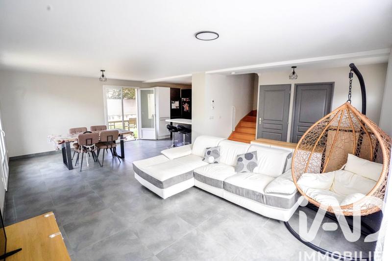 Maison - 108 m² - 4 pièces