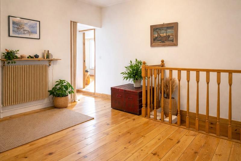 Maison - 288 m² - 7 pièces