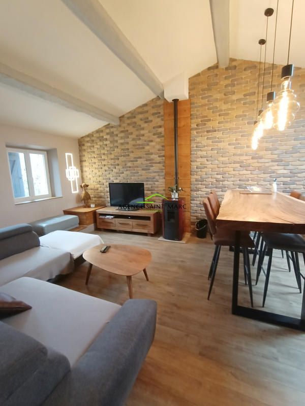 Maison de village - 134 m² - 4 pièces