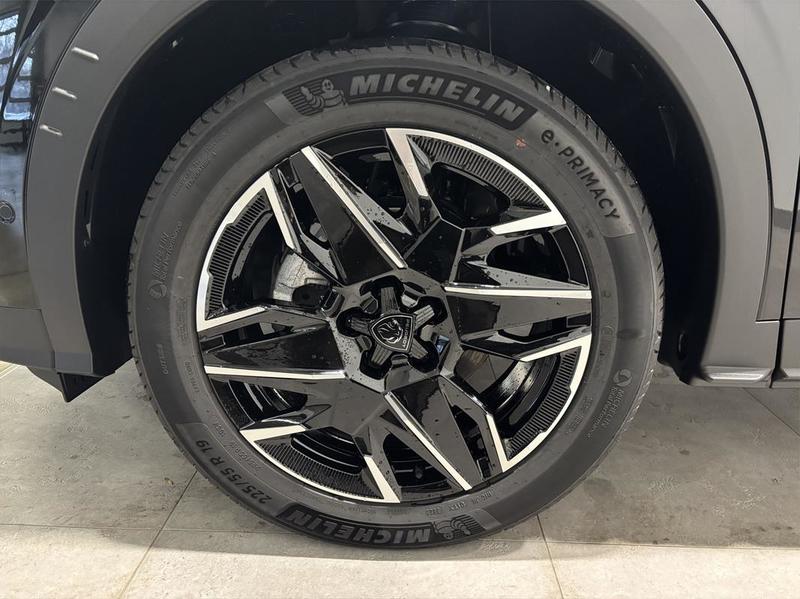 Peugeot 3008 III 1.2 Hybrid 145 Dcs6 Gt