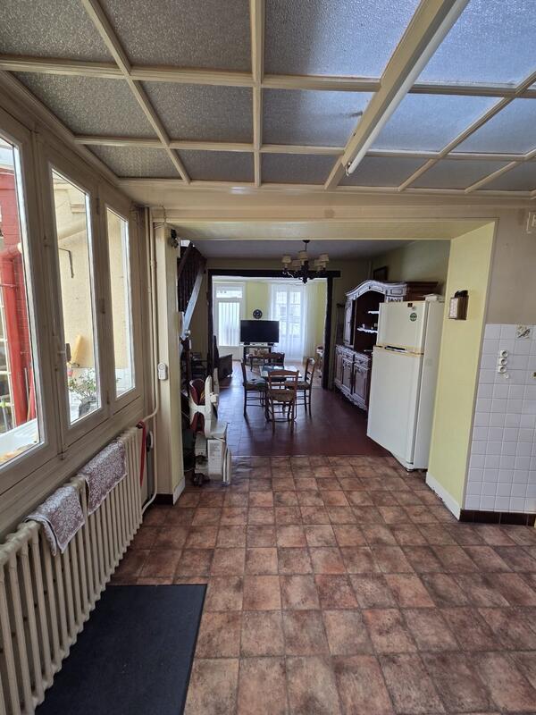 Maison - 130 m² - 8 pièces