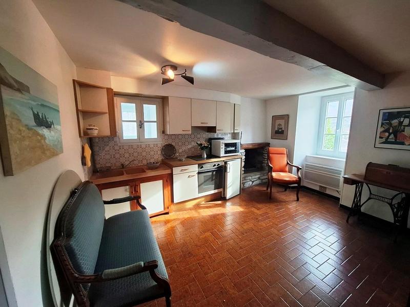 Maison - 190 m² - 8 pièces