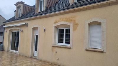 Maison - 224 m² - 8 pièces