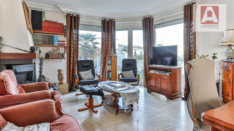 Maison - 104 m² - 5 pièces