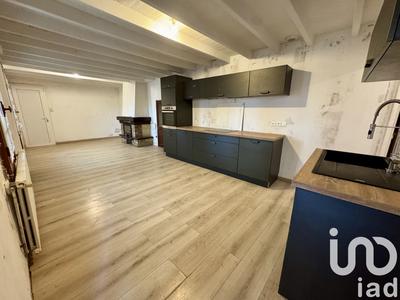 Maison - 88 m² - 4 pièces