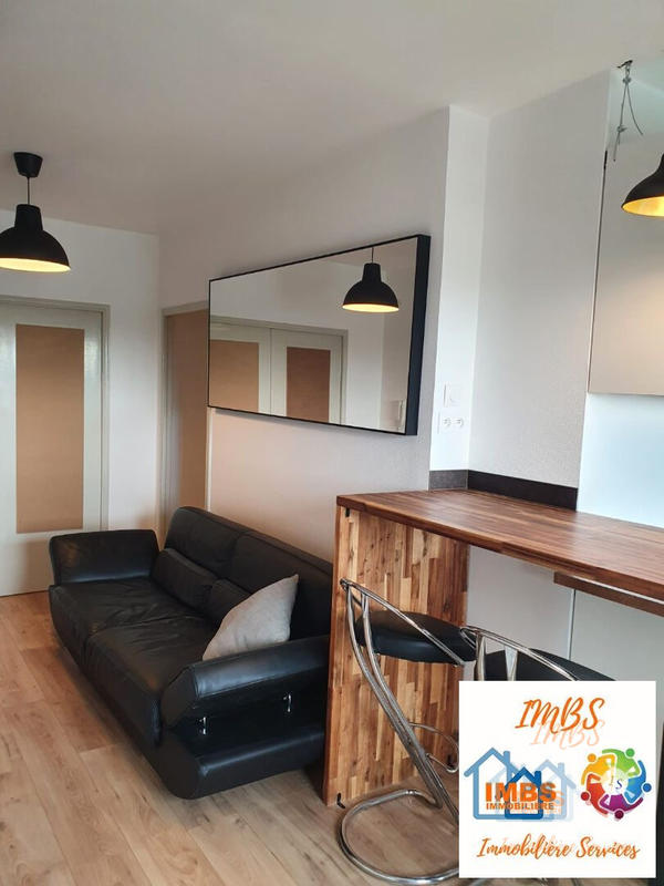 Appartement - 122 m² - 1 pièce