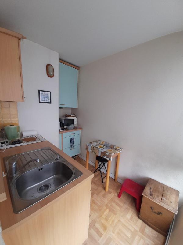 Studio - 30 m² - 1 pièce