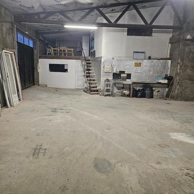 Bureau - 250 m² - 3 pièces