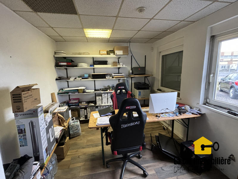 Local commercial - 1 255 m²