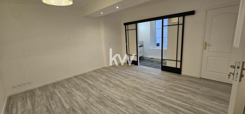 Corps de ferme - 245 m² - 9 pièces