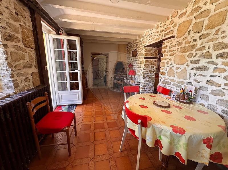 Longère - 233 m² - 10 pièces