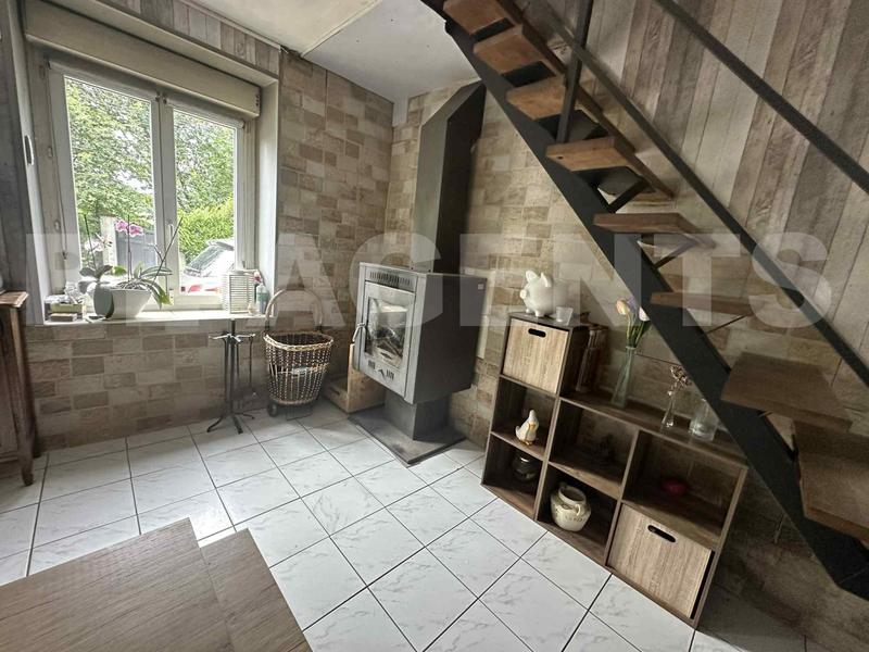 Maison - 91 m² - 5 pièces