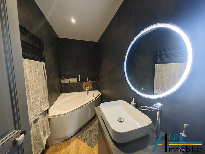 Maison - 103 m² - 5 pièces