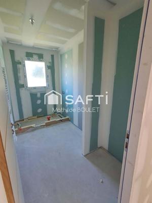 Maison - 85 m² - 4 pièces