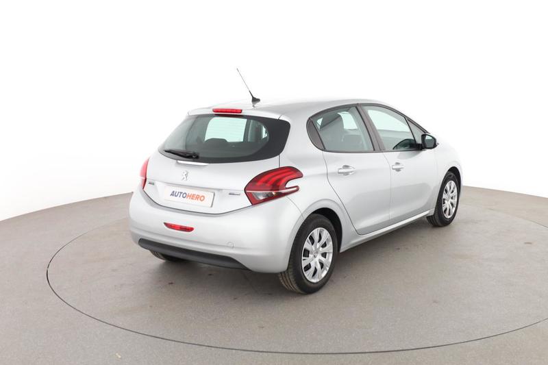 Peugeot 208 1.2 PureTech Active 5p 82 ch