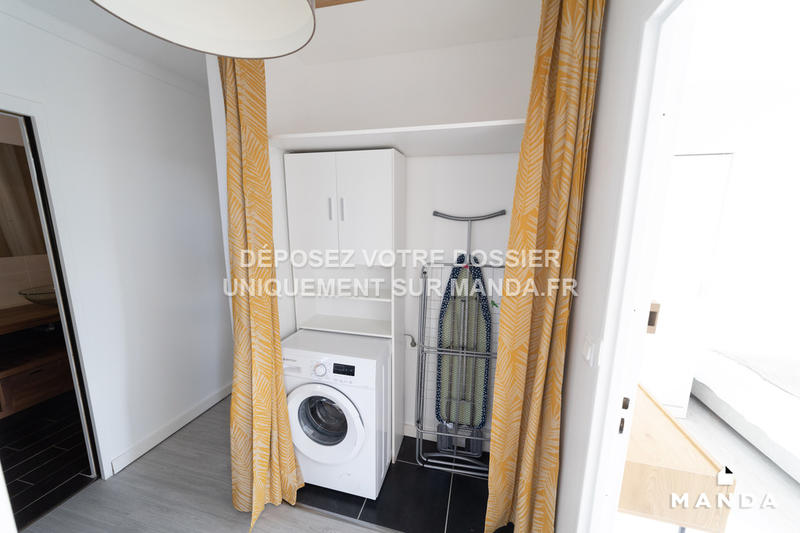 Chambre - 9 m² - 5 pièces