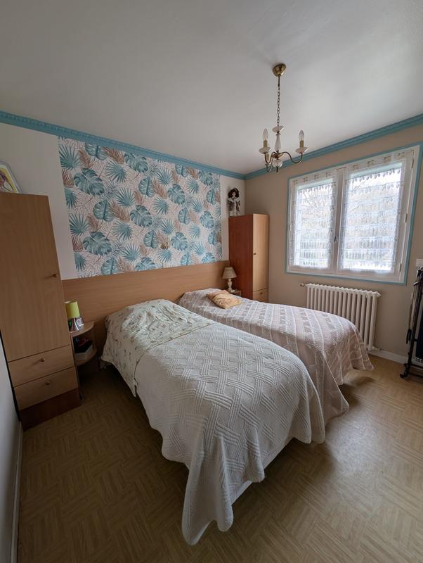 Maison - 120 m² - 8 pièces