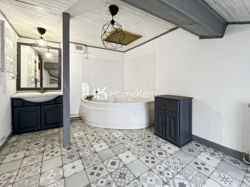 Maison - 165 m² - 5 pièces