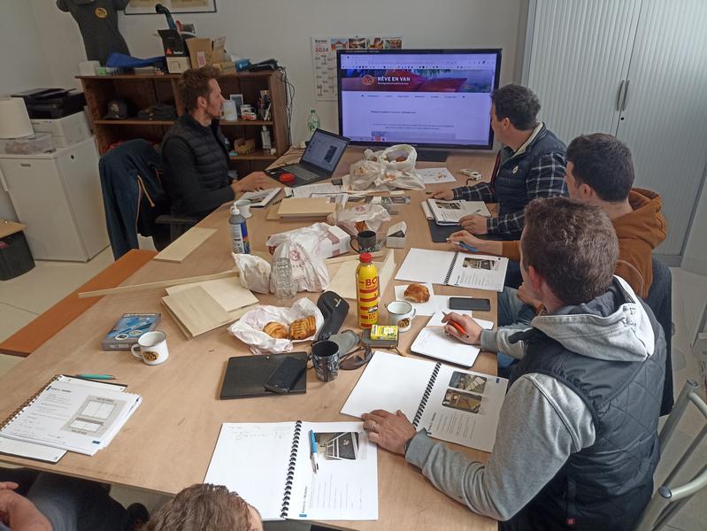 Stage pratique - apprendre à aménager son propre van