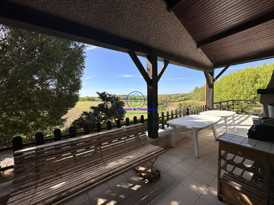 Maison ancienne - 140 m² - 6 pièces