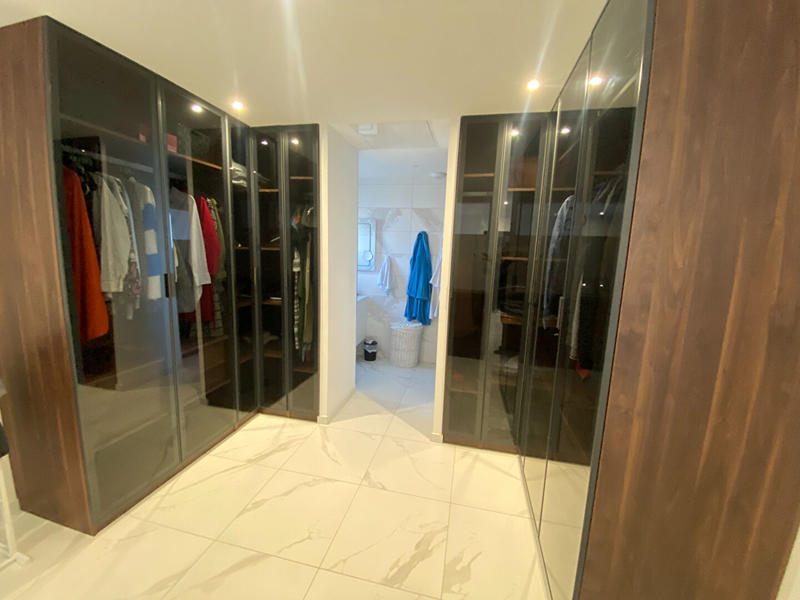 Maison - 195 m² - 5 pièces