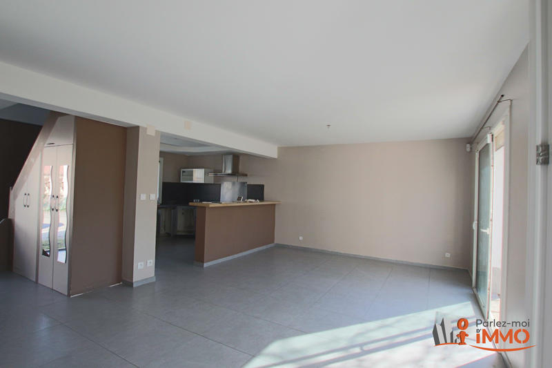 Maison - 97 m² - 4 pièces