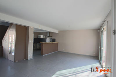 Maison - 97 m² - 4 pièces