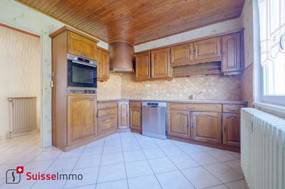 Maison - 140 m² - 5 pièces