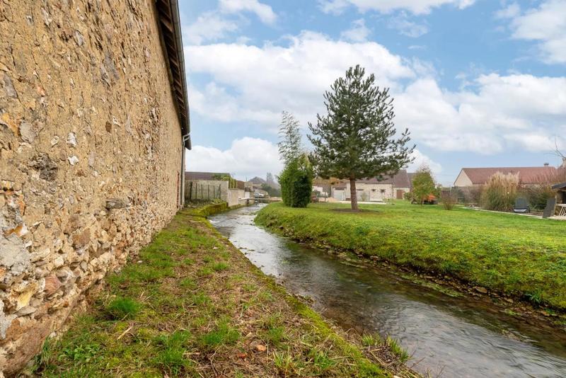 Corps de ferme - 136 m² - 10 pièces