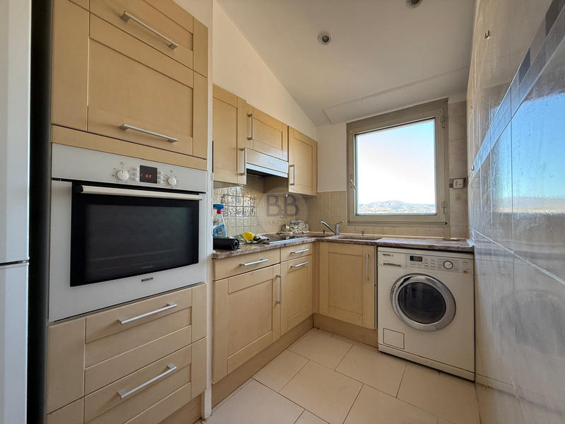 Appartement - 96 m² - 4 pièces