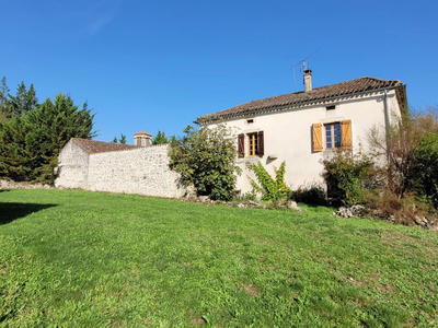 Maison - 105 m² - 4 pièces