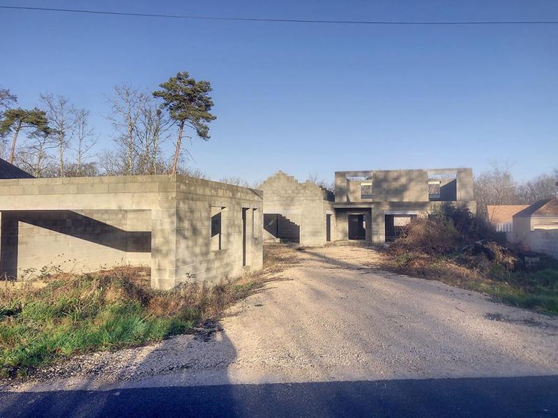 Maison - 280 m² - 7 pièces