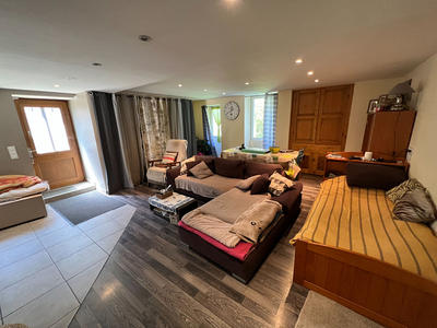 Maison - 142 m² - 6 pièces