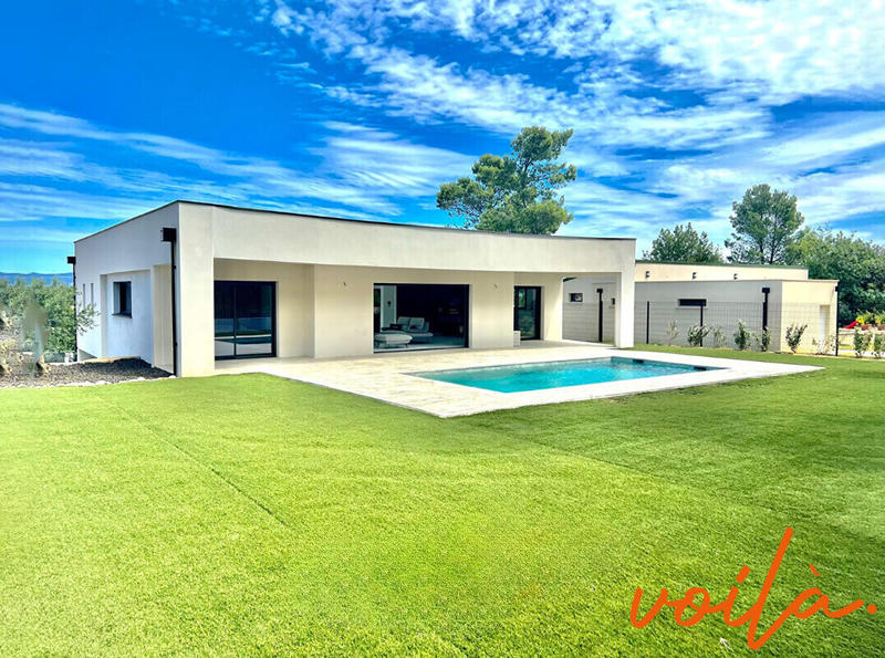 Maison - 237 m² - 4 pièces