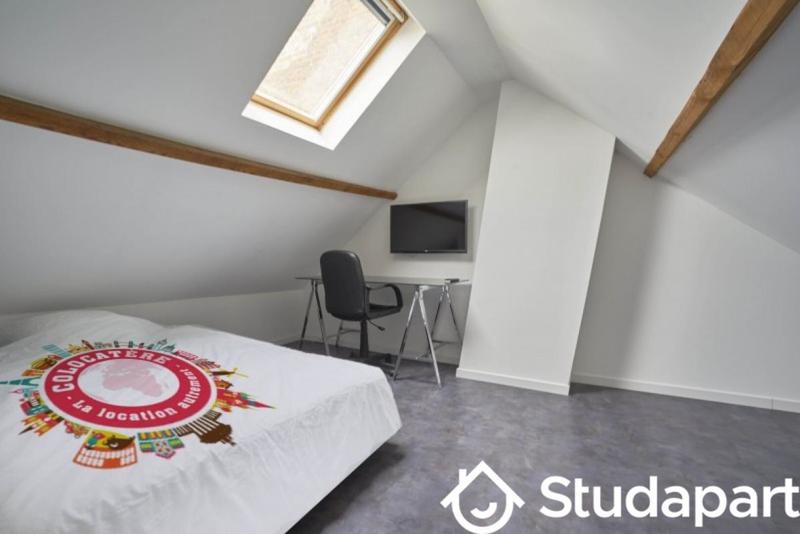 Chambre - 12 m² - 1 pièce