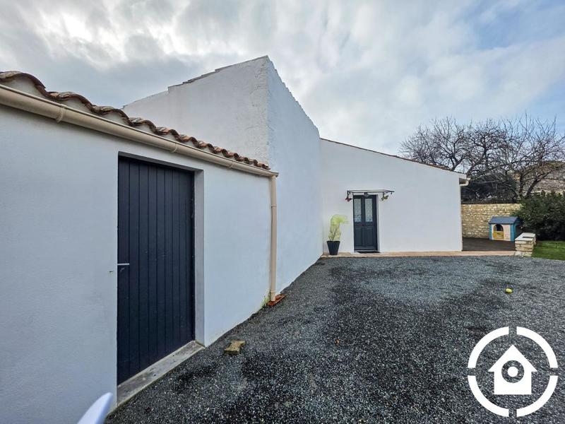 Maison - 95 m² - 3 pièces