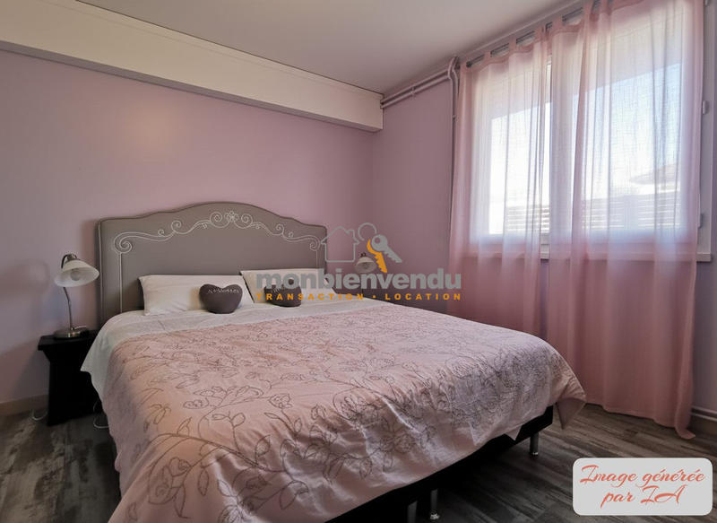 Maison traditionnelle - 140 m² - 8 pièces