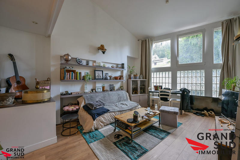 Bureau - 250 m² - 11 pièces