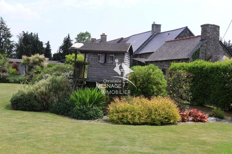 Maison - 150 m² - 8 pièces