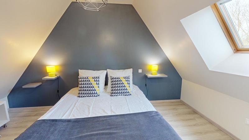 Maison - 350 m² - 17 pièces