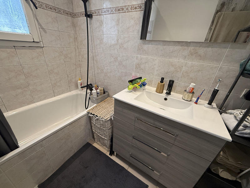 Maison - 102 m² - 4 pièces