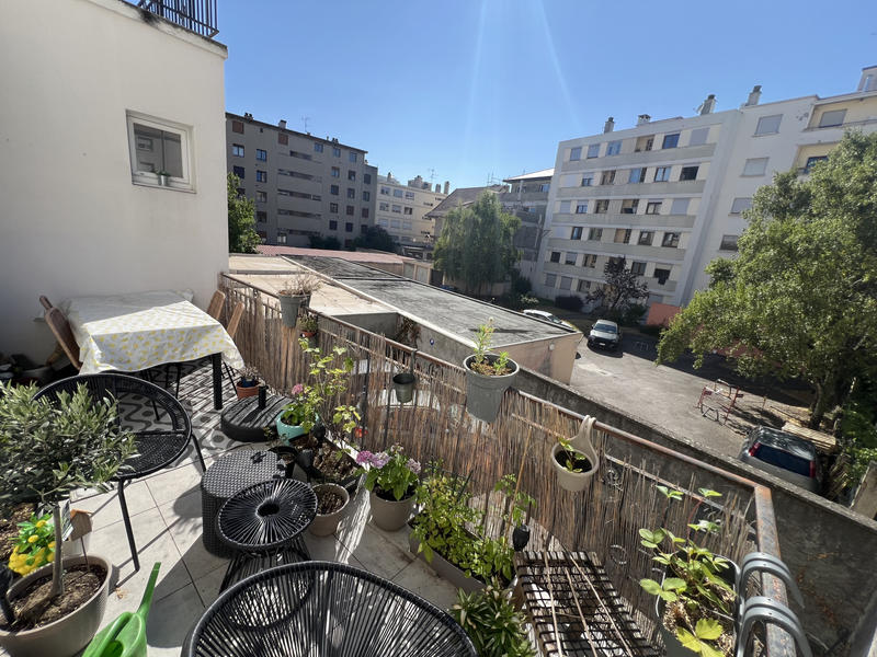 Appartement - 107 m² - 4 pièces